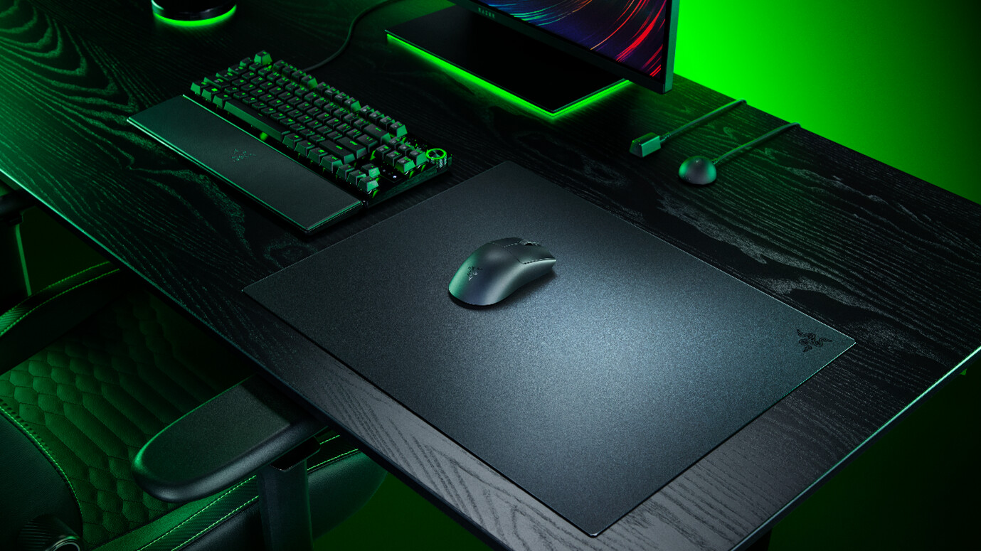 Razer Atlas Pro Gaming Mouse Mat (6)