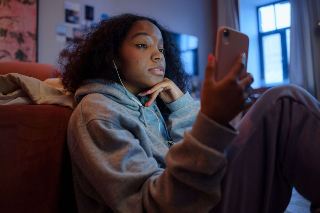 UK’s Midnight Social Media Curfew for Teens has a Built-In Escape Hatch